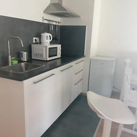 Brand New Two #64 In Elite Rezidence With Free Secure Parking Lägenhet Prag